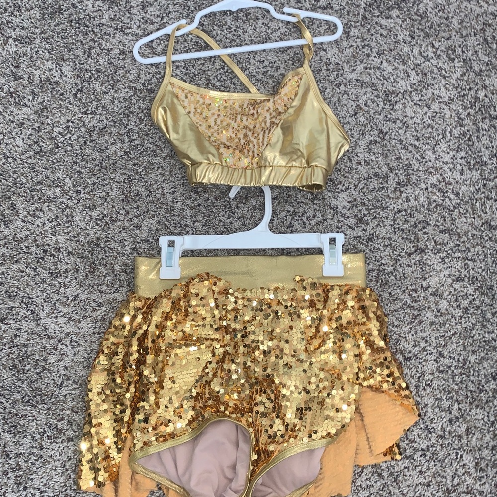 Dance costume